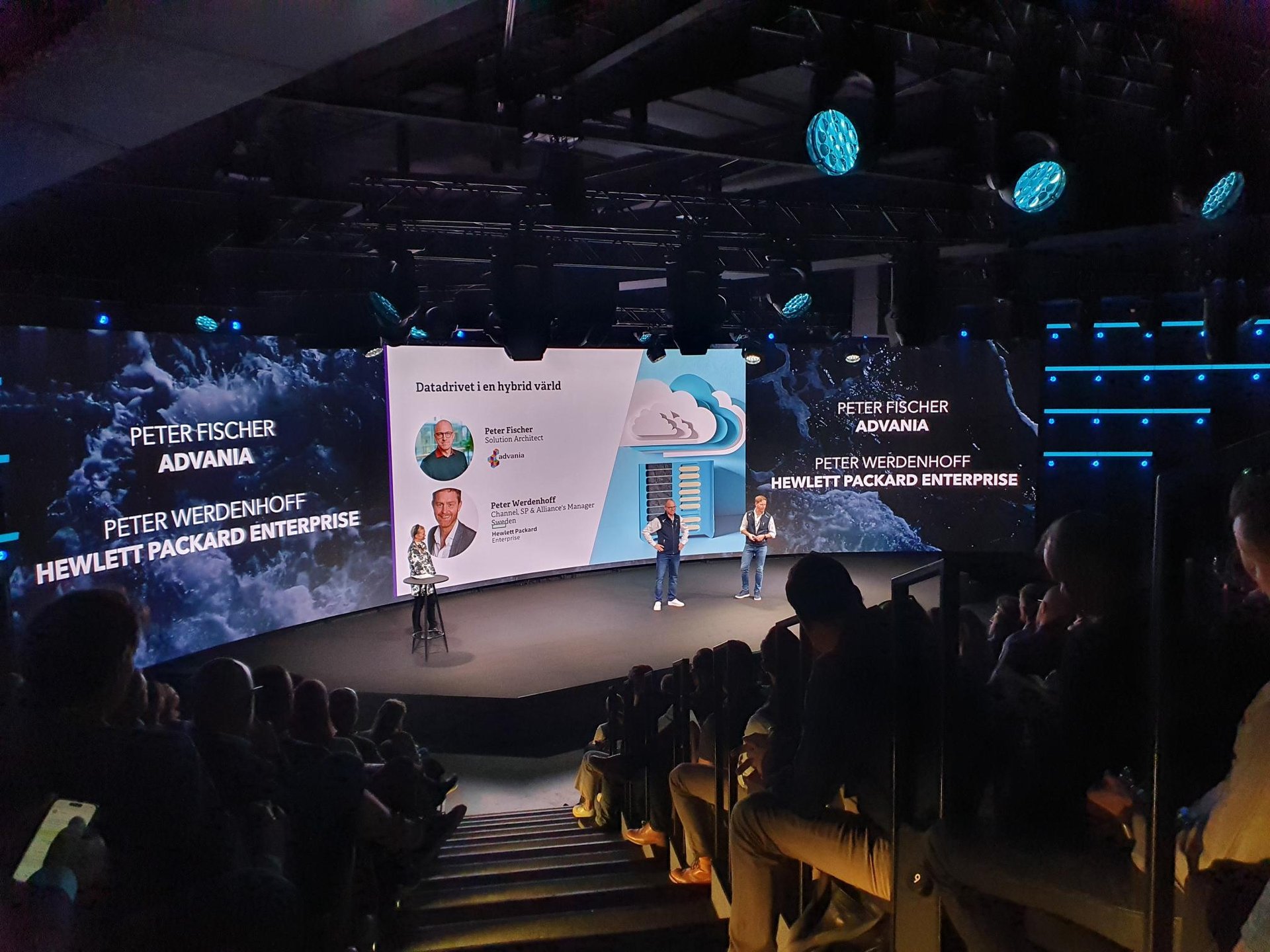 <span id="hs_cos_wrapper_name" class="hs_cos_wrapper hs_cos_wrapper_meta_field hs_cos_wrapper_type_text" style="" data-hs-cos-general-type="meta_field" data-hs-cos-type="text" >Advania på plats bland Nordens främsta beslutsfattare inom IT och Tech</span>