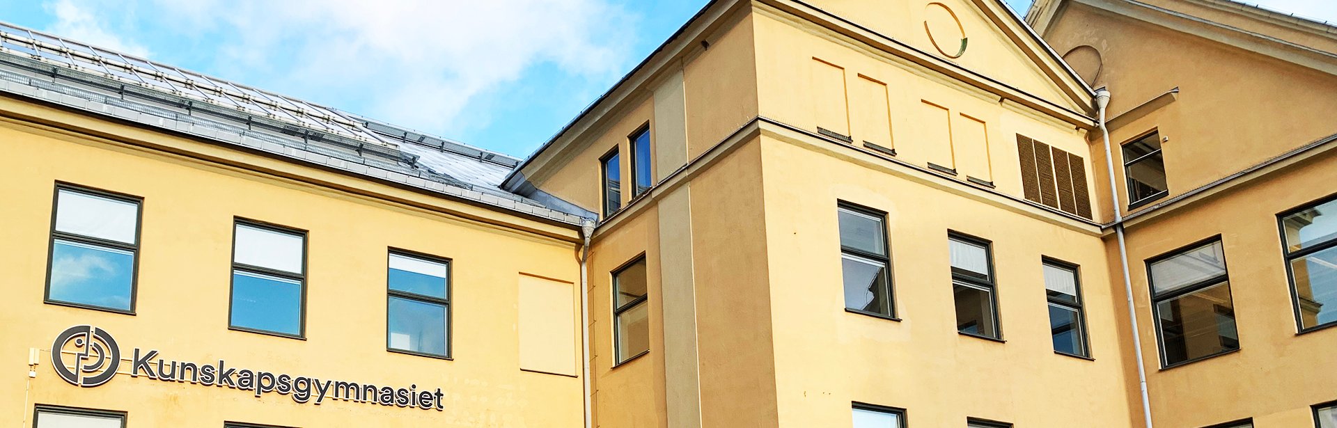 <span id="hs_cos_wrapper_name" class="hs_cos_wrapper hs_cos_wrapper_meta_field hs_cos_wrapper_type_text" style="" data-hs-cos-general-type="meta_field" data-hs-cos-type="text" >Digital skola med eleven i centrum</span>