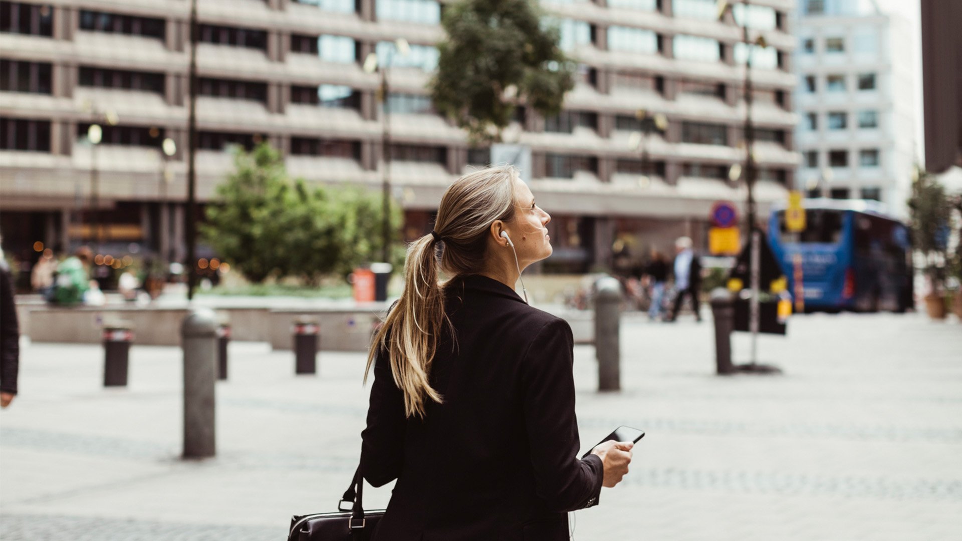 <span id="hs_cos_wrapper_name" class="hs_cos_wrapper hs_cos_wrapper_meta_field hs_cos_wrapper_type_text" style="" data-hs-cos-general-type="meta_field" data-hs-cos-type="text" >Fördelar med att använda managerade tjänster</span>