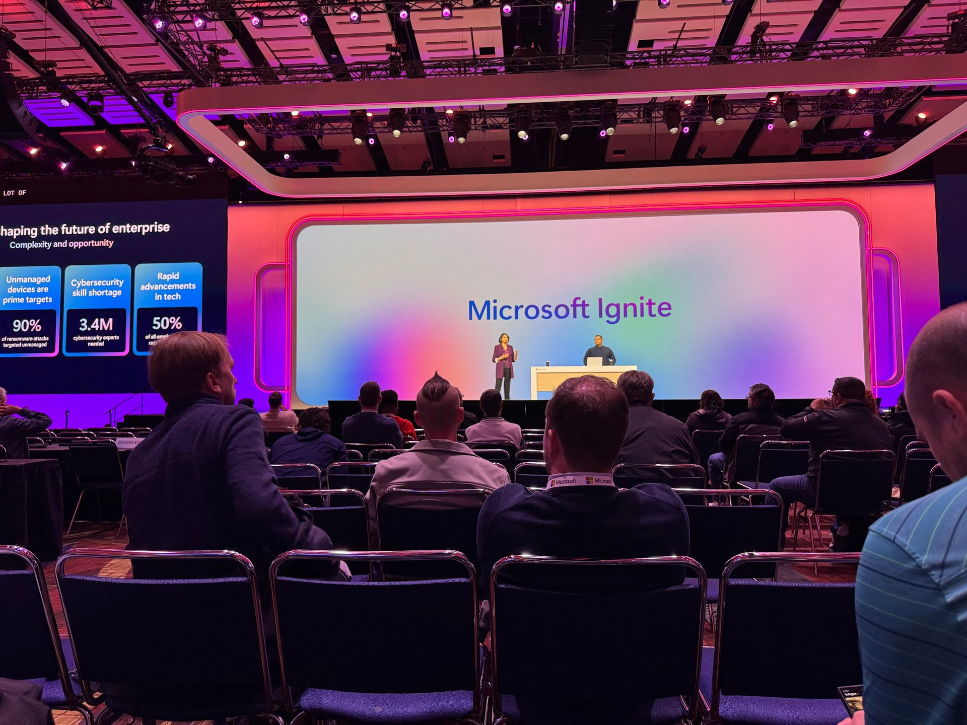 Microsoft Ignite presentation från stora scen